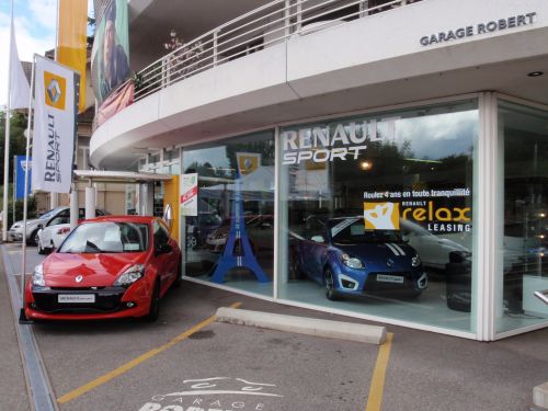 SPECIALISTE RENAULT SPORT...