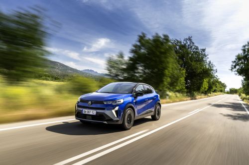 NOUVEAU RENAULT CAPTUR: LA VOITURE À VIVRE DU SEGMENT B À L’ESSAI