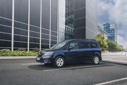 RENAULT RÉVÈLE GRAND KANGOO À L'IAA MOBILITY DE MUNICH